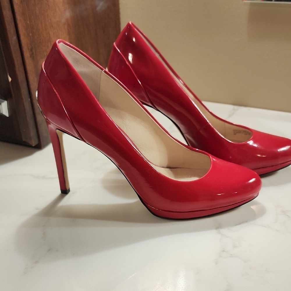 Glossy Red Patent Leather Heels with Stiletto